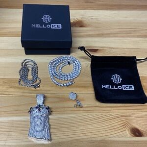 Helloice 5 pcs Iced Out Jesus  with 2 chains and earrings 18k white gold plated